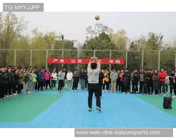 提升足球教练专业素养成都足球教练培训班助力青少年足球发展
